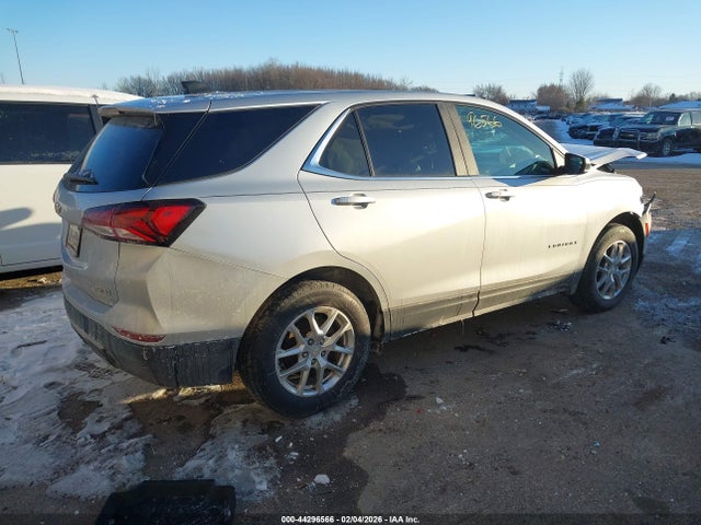 2022 CHEVROLET EQUINOX 3GNAXUEV6NL167170 Photo 3
