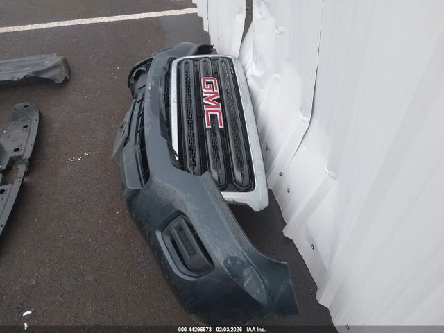 1GTH6BEN9J1195464 GMC Canyon