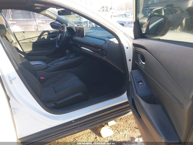 2023 Honda Accord Hybrid Sport მანქანა იყიდება აუქციონზე, vin: 1HGCY2F52PA020843, აუქციონის ნომერი: 44296583