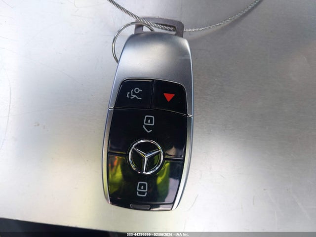 Mercedes-Benz E 300 2018 WDDZF4JB6JA448094 Image 11