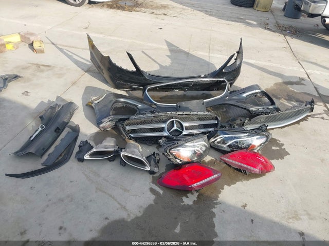 Mercedes-Benz E 300 2018 WDDZF4JB6JA448094 Image 12
