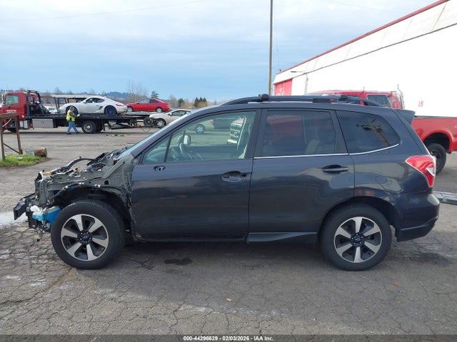 Subaru Forester 2.5i Limited 2015 JF2SJAHC8FH832675 Image 15