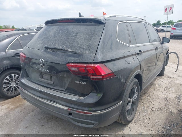 2024 VOLKSWAGEN TIGUAN 3VV3B7AX1RM072168 Photo 3