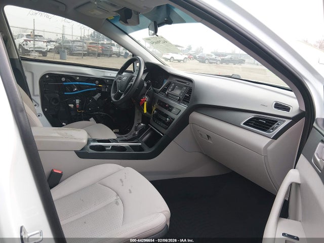 5NPE24AF0GH396048 Hyundai Sonata