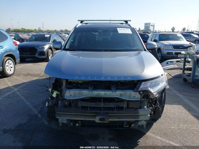 Mitsubishi Outlander Phev Gt 2018 JA4J24A55JZ028982 Image 13