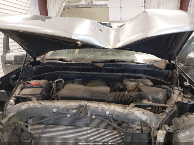 Продажа на аукционе авто 2019 Chevrolet Silverado 1500 Lt, vin: 3GCUYDED1KG281026, номер лота: 44296765