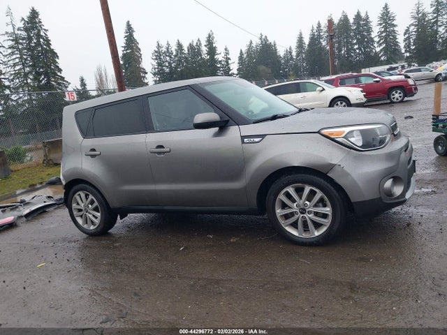 KIA SOUL + 2019 KNDJP3A56K7646178 Image 14