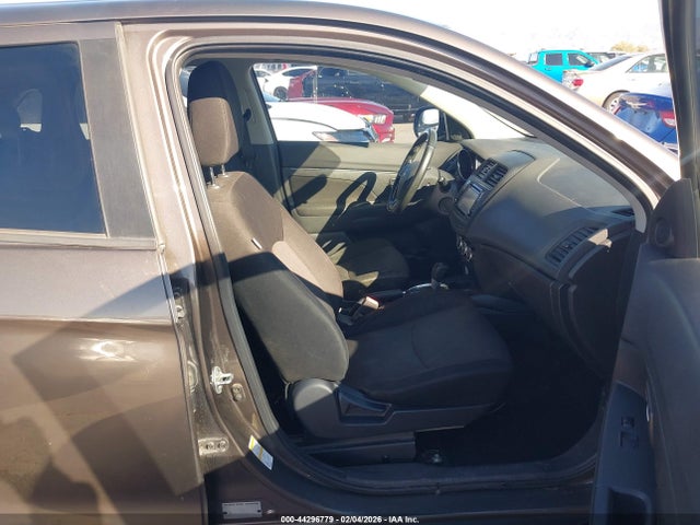 JA4AP3AW6HZ027788 Mitsubishi Outlander Sport 2.4 Se