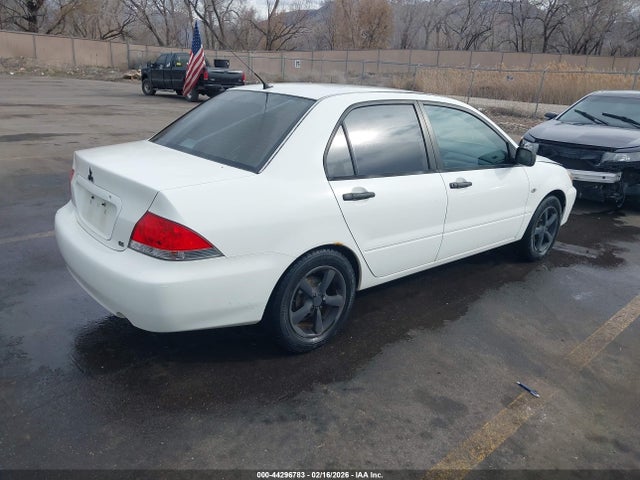 2005 MITSUBISHI LANCER JA3AJ26E75U036590 Photo 3