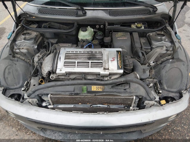 2006 MINI COOPER S WMWRE33596TL18625 Photo 9