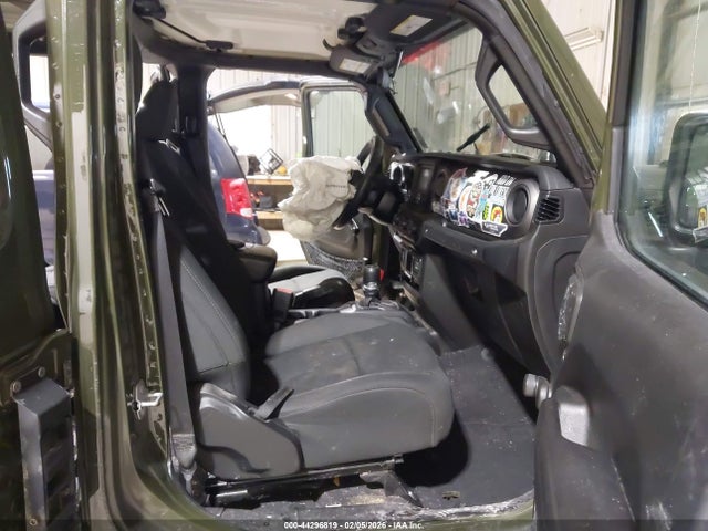 2021 JEEP WRANGLER UNLIMITED 1C4HJXDNXMW669815 Photo 4