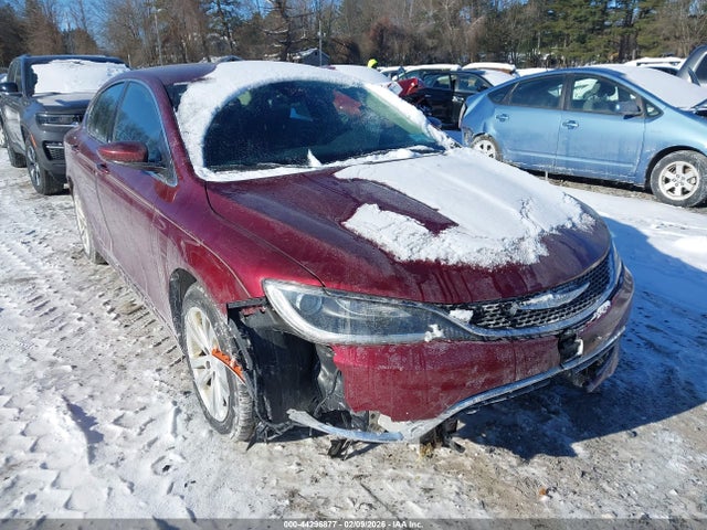 2016 Chrysler 200 Limited მანქანა იყიდება აუქციონზე, vin: 1C3CCCAB7GN143759, აუქციონის ნომერი: 44296877