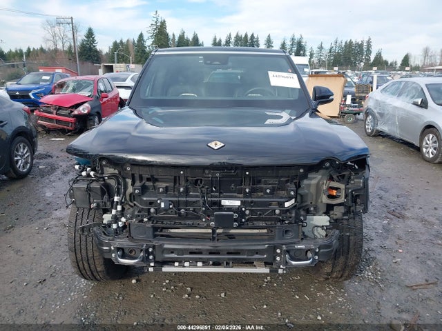 Rivian R1s Adventure 2023 7PDSGABA9PN013254 Image 13