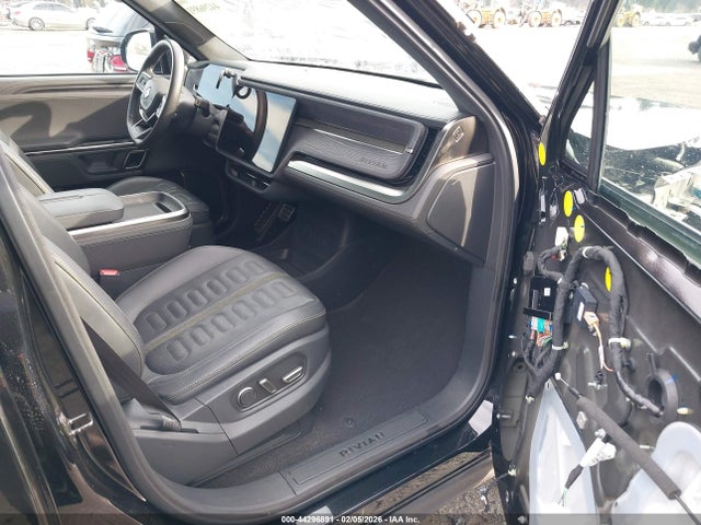 Rivian R1s Adventure 2023 7PDSGABA9PN013254 Image 20