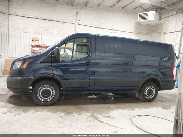 Ford Transit-150 2015 1FTNE1YM7FKB30214 Image 15