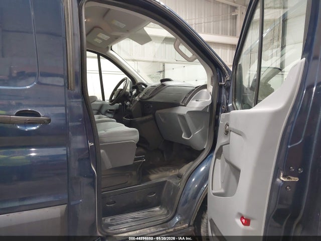 Ford Transit-150 2015 1FTNE1YM7FKB30214 Image 5