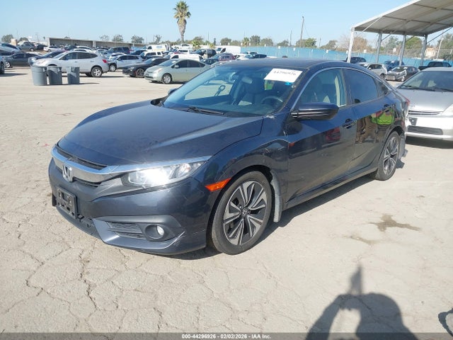 Honda Civic Ex-t 2018 JHMFC1F32JX033470 Image 2