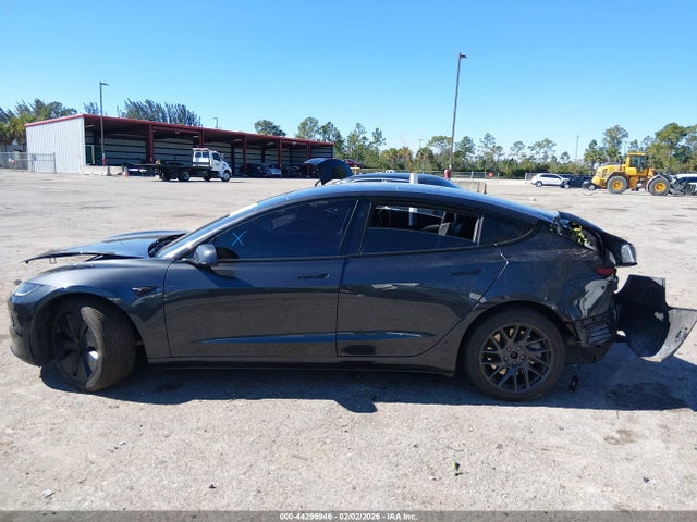 Продаж на аукціоні авто 2025 Tesla Model 3 Long Range All-wheel Drive, vin: 5YJ3E1EB2SF904130, номер лоту: 44296946