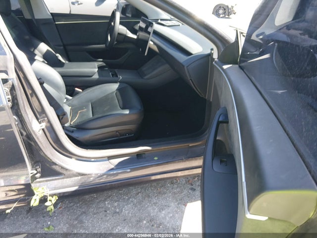 Продаж на аукціоні авто 2025 Tesla Model 3 Long Range All-wheel Drive, vin: 5YJ3E1EB2SF904130, номер лоту: 44296946