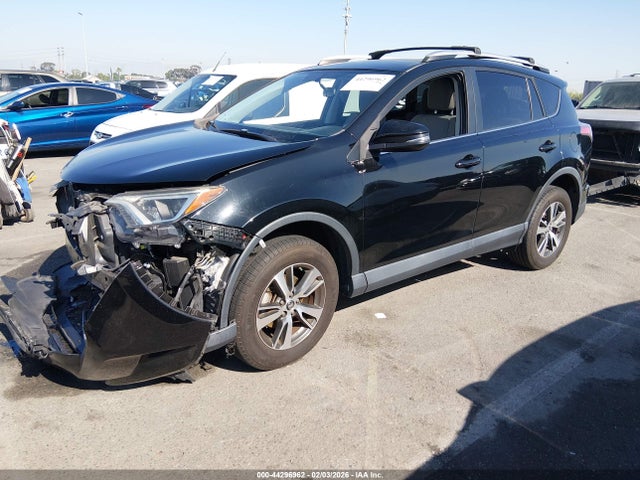 Toyota Rav4 Xle 2016 2T3WFREV1GW306521 Image 2