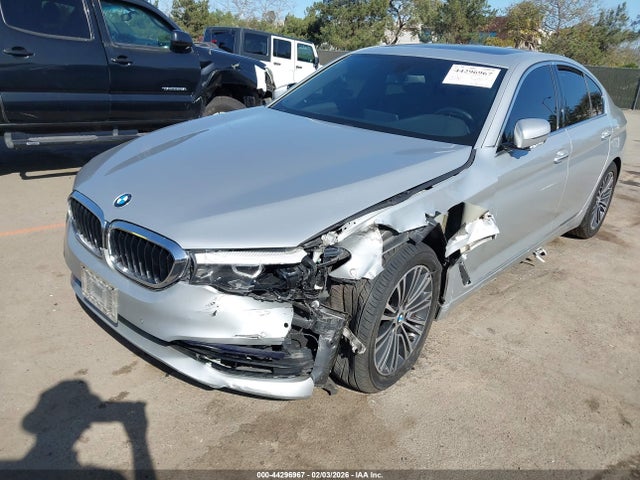 2018 BMW 530I WBAJA5C5XJWA38310 Photo 5