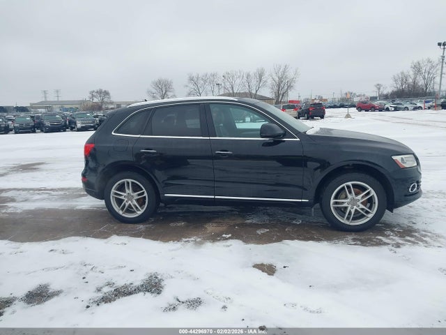 WA1LFAFP0FA071640 Audi Q5 2.0t Premium
