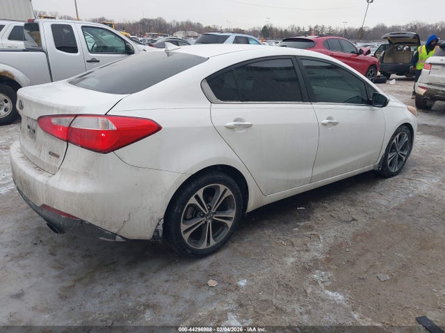 2015 Kia Forte Ex მანქანა იყიდება აუქციონზე, vin: KNAFZ4A83F5347522, აუქციონის ნომერი: 44296988