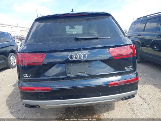 Продажа на аукционе авто 2017 Audi Q7 3.0t Premium, vin: WA1LABF74HD029526, номер лота: 44297004