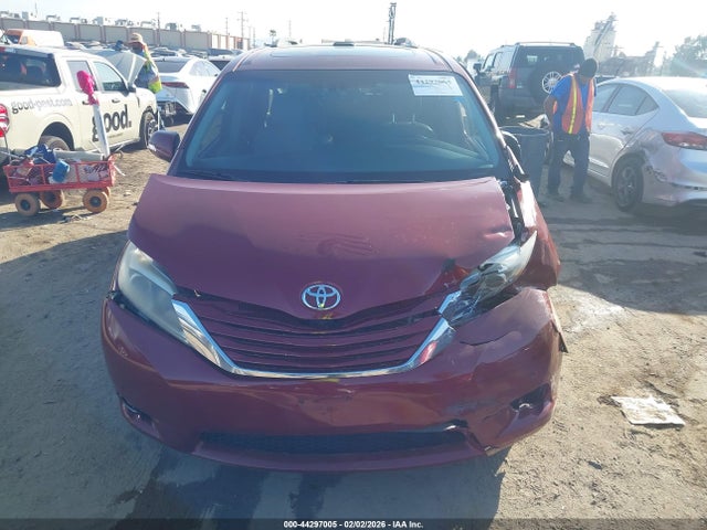 Toyota Sienna Limited Premium 7 Passenger 2015 5TDYK3DC6FS537853 Image 12