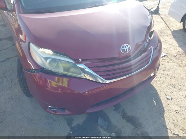 Toyota Sienna Limited Premium 7 Passenger 2015 5TDYK3DC6FS537853 Image 20
