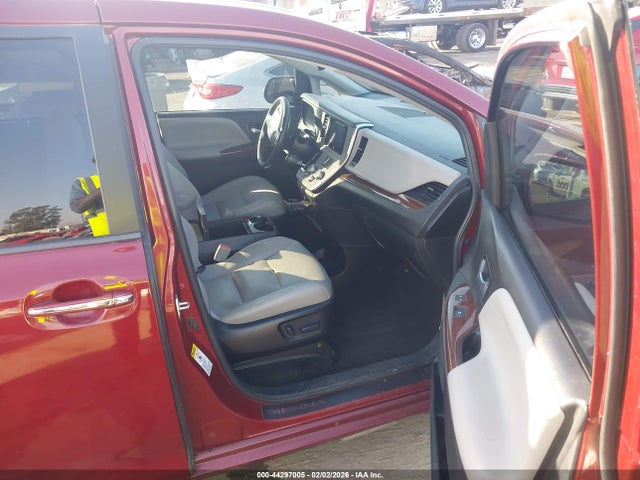 Toyota Sienna Limited Premium 7 Passenger 2015 5TDYK3DC6FS537853 Image 5