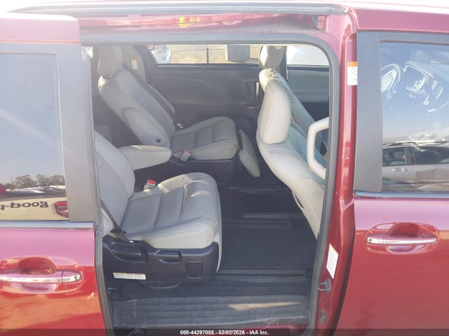 Toyota Sienna Limited Premium 7 Passenger 2015 5TDYK3DC6FS537853 Image 8