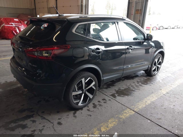 JN1BJ1CWXMW668969 Nissan Rogue Sport Sl Awd Xtronic Cvt