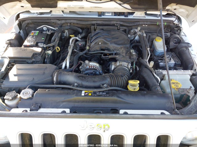 1C4BJWEGXJL935458 Jeep Wrangler Jk Unlimited Sahara 4x4