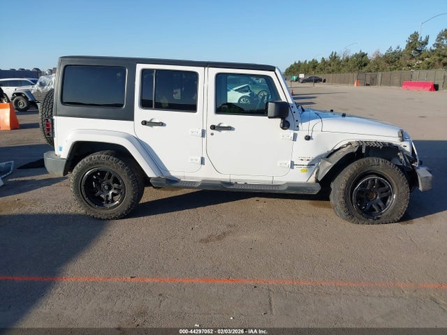 1C4BJWEGXJL935458 Jeep Wrangler Jk Unlimited Sahara 4x4