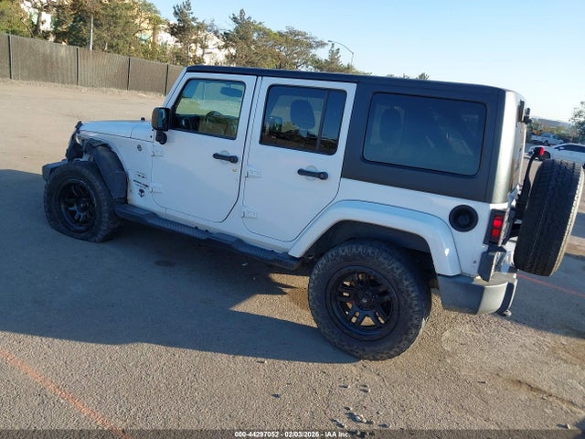 1C4BJWEGXJL935458 Jeep Wrangler Jk Unlimited Sahara 4x4