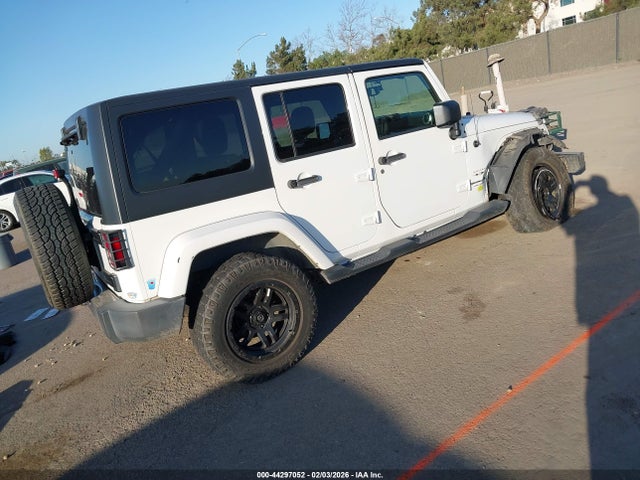 1C4BJWEGXJL935458 Jeep Wrangler Jk Unlimited Sahara 4x4