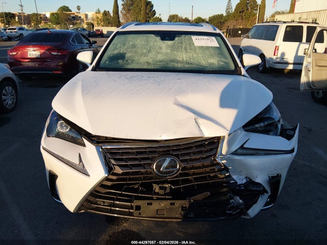 JTJYARBZ8K2128927 Lexus NX 300