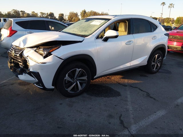 JTJYARBZ8K2128927 Lexus NX 300