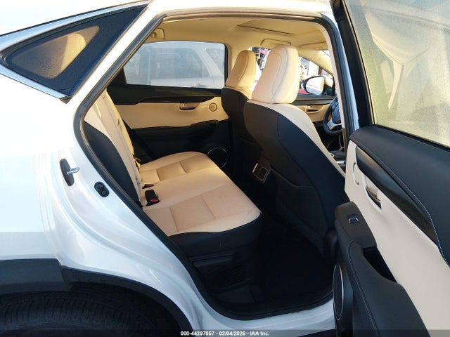 JTJYARBZ8K2128927 Lexus NX 300