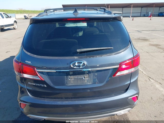 KM8SM4HF8JU269947 Hyundai Santa Fe Se