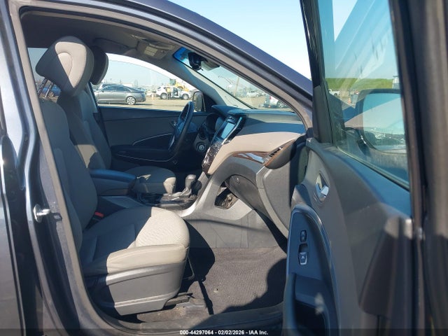 KM8SM4HF8JU269947 Hyundai Santa Fe Se