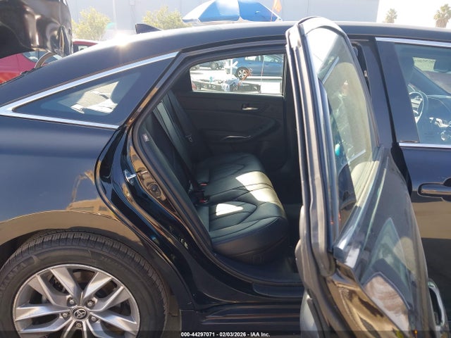 4T1AA1AB6NU014990 Toyota Avalon Xle Hybrid
