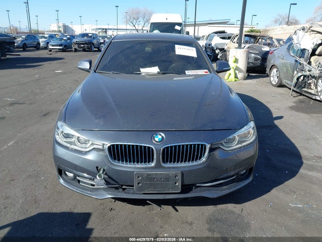 WBA8E1C50JA165640 BMW 330e Iperformance