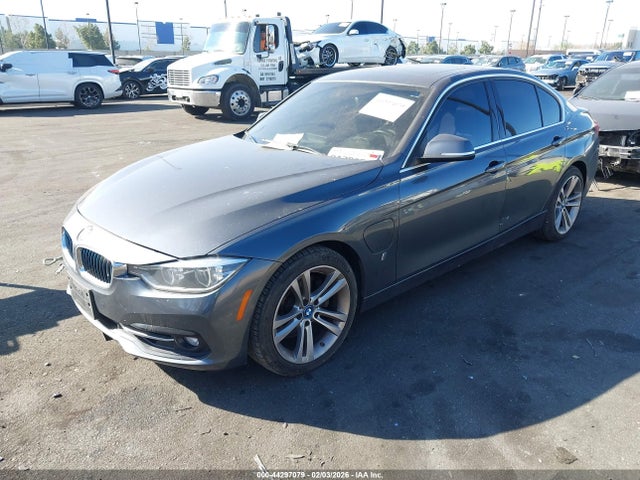 WBA8E1C50JA165640 BMW 330e Iperformance