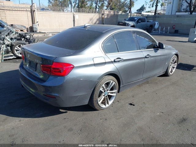 WBA8E1C50JA165640 BMW 330e Iperformance