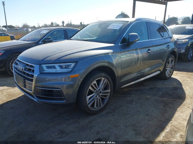 WA1BNAFY2J2149376 Audi Q5 2.0t Premium/2.0t Tech Premium