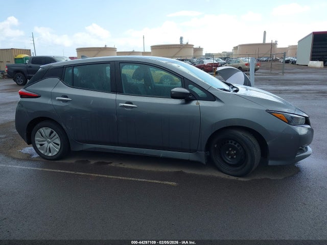 1N4AZ1BV9PC560526 Nissan Leaf S 40 Kwh
