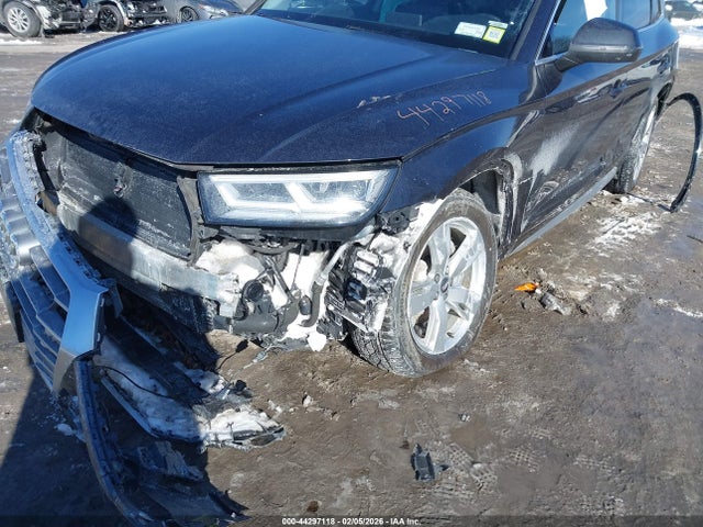 2019 Audi Q5 45 Premium მანქანა იყიდება აუქციონზე, vin: WA1BNAFY7K2050697, აუქციონის ნომერი: 44297118