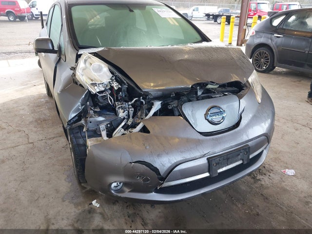 1N4AZ0CP7EC337294 Nissan Leaf Sl